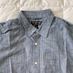 Banana Republic Chambray Short Sleeve Shirt/ Large